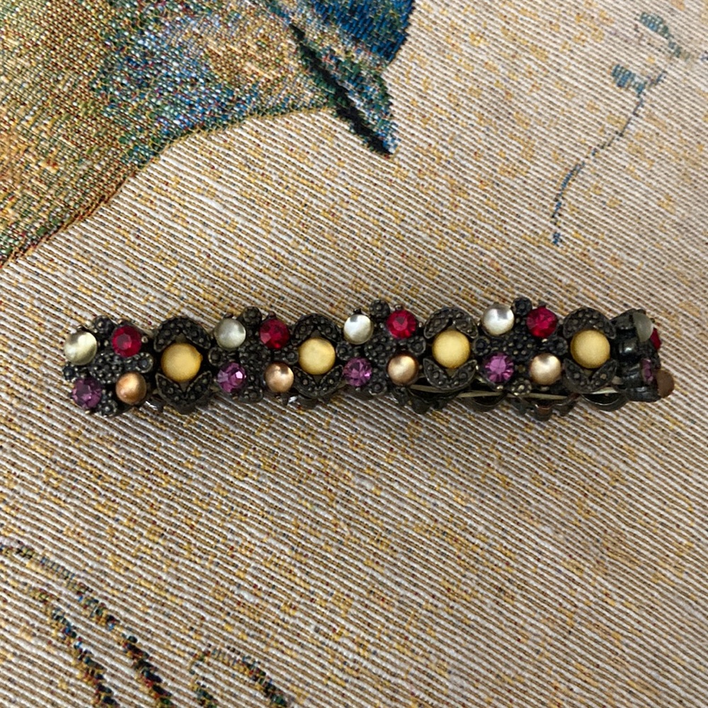Beaded adjustable bracelet